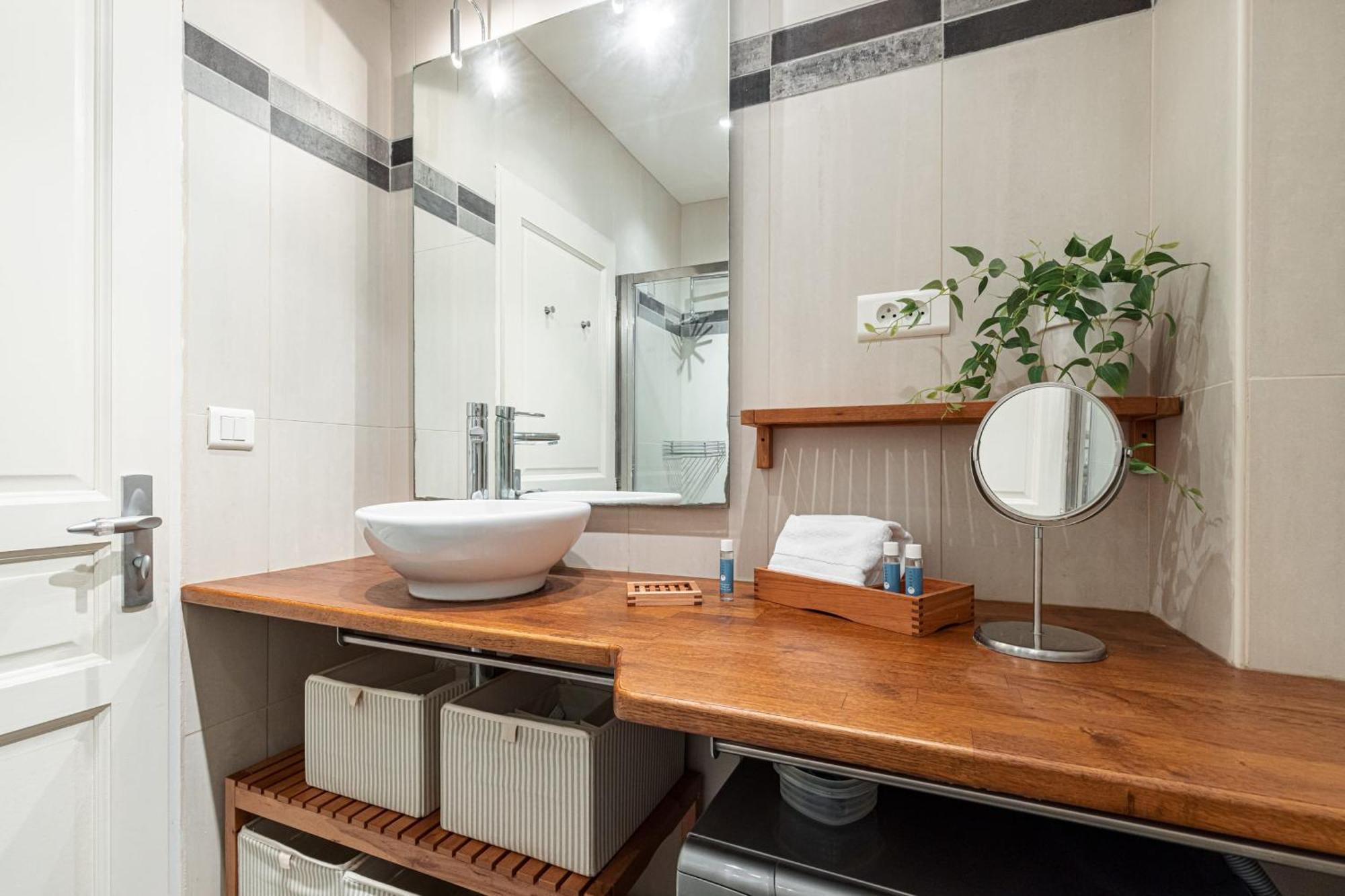 ניס Stalingrad 32 - Cosy Apartement Close Old Port מראה חיצוני תמונה